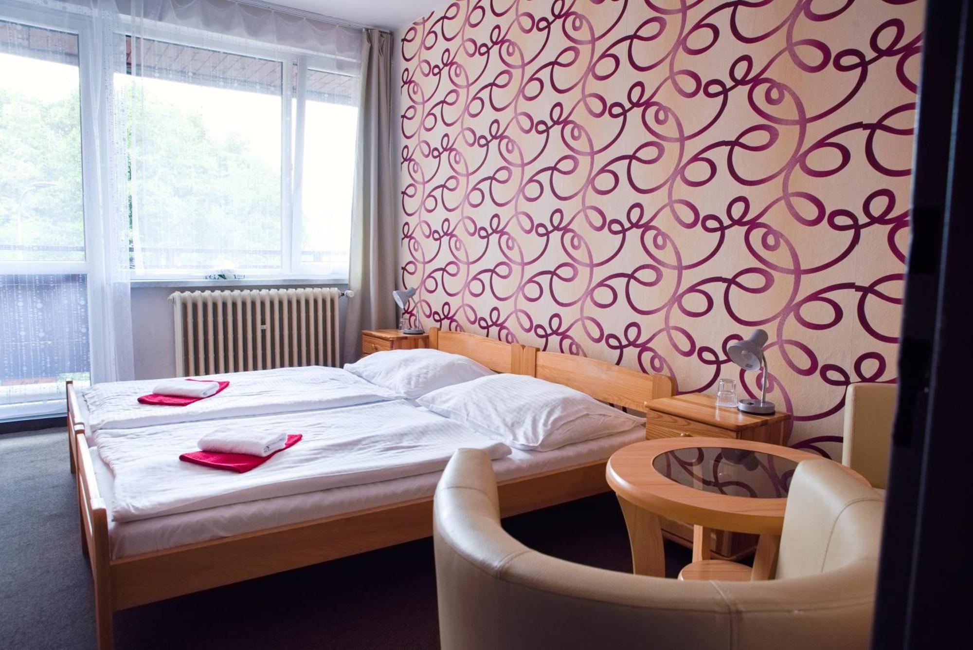Hotel Zimni Stadion Náchod Extérieur photo