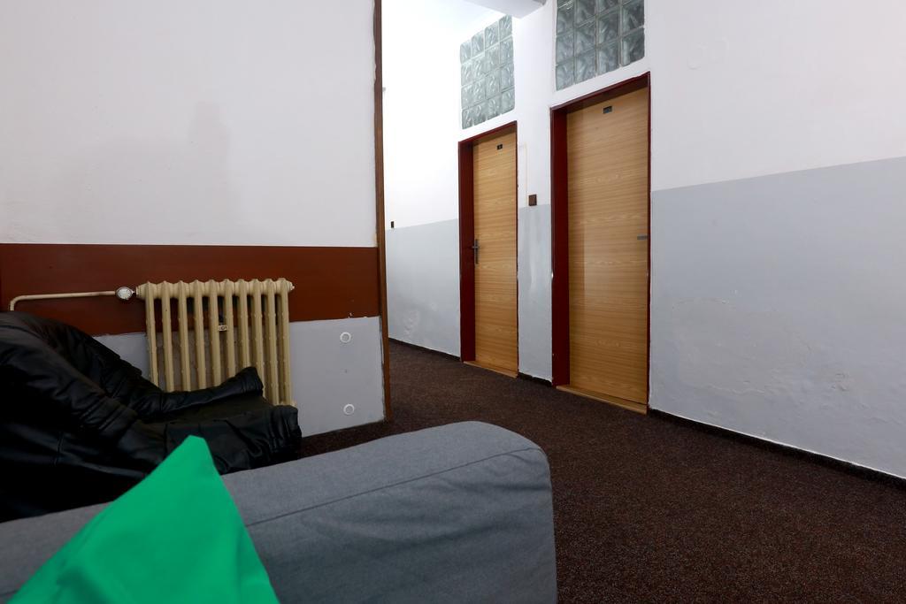 Hotel Zimni Stadion Náchod Extérieur photo