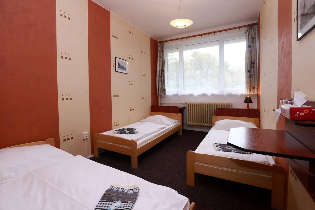Hotel Zimni Stadion Náchod Extérieur photo