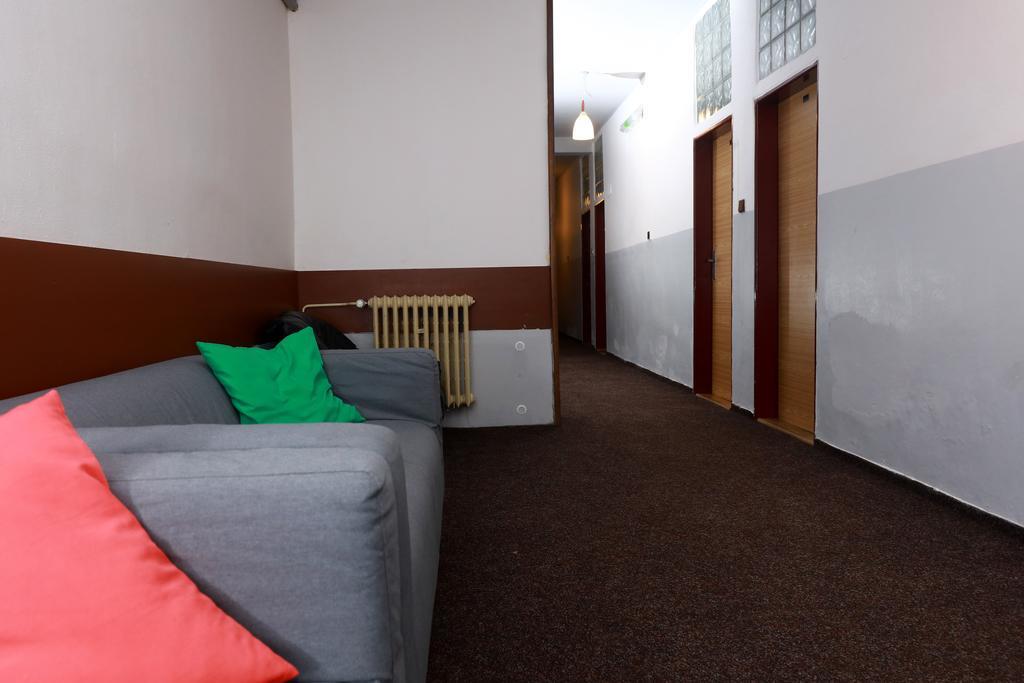 Hotel Zimni Stadion Náchod Extérieur photo